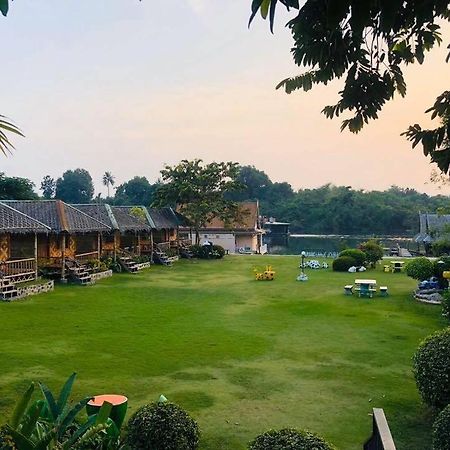 Bamboo House Resort Kanchanaburi Exteriér fotografie